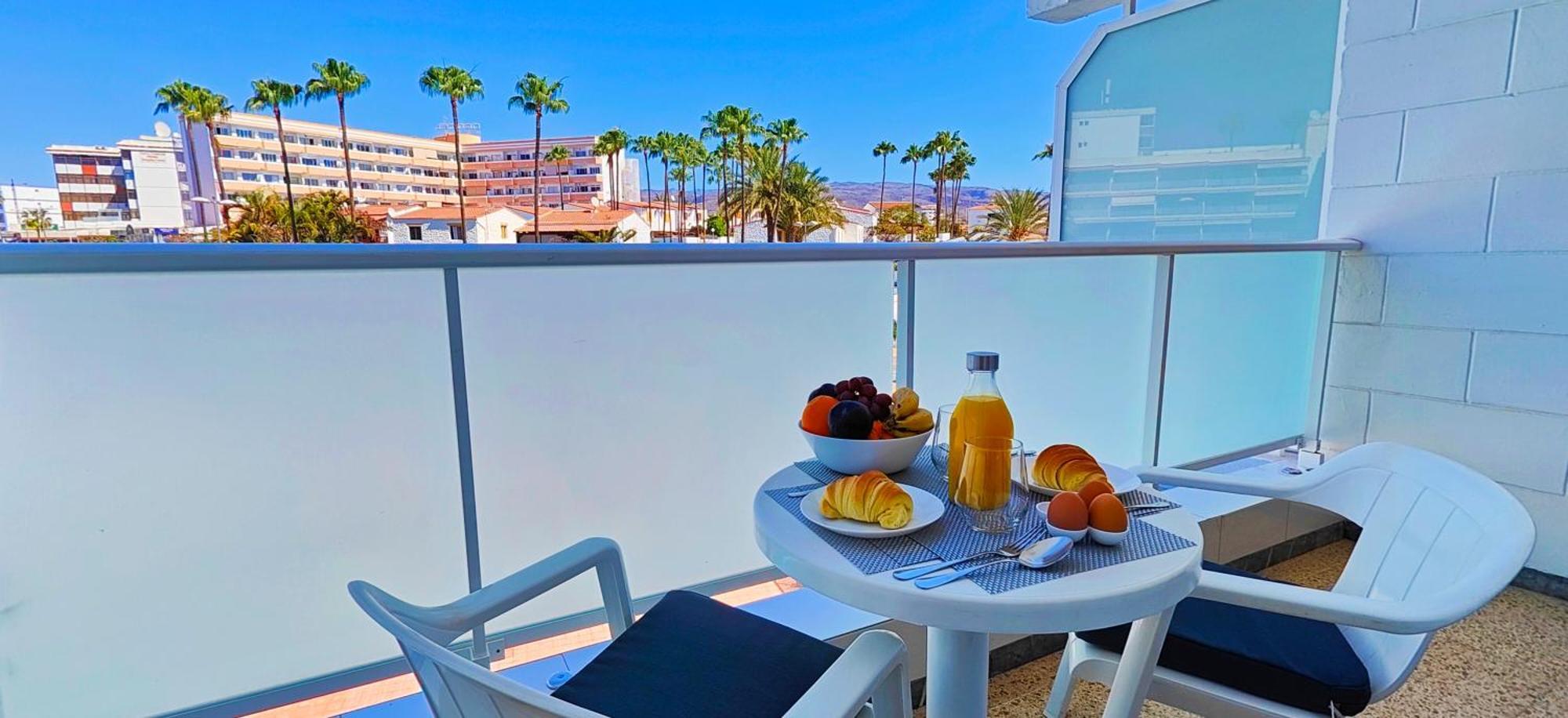 Apartment In The Heart Of Playa Del Ingles San Bartolomé エクステリア 写真